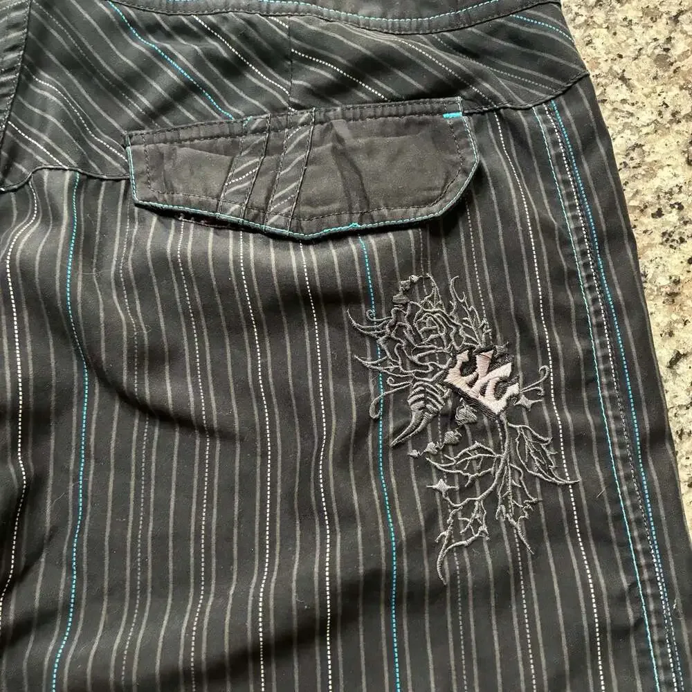 Micros Pinstripe Skull Crown Board Shorts Mens Size 32 Swim Trunks